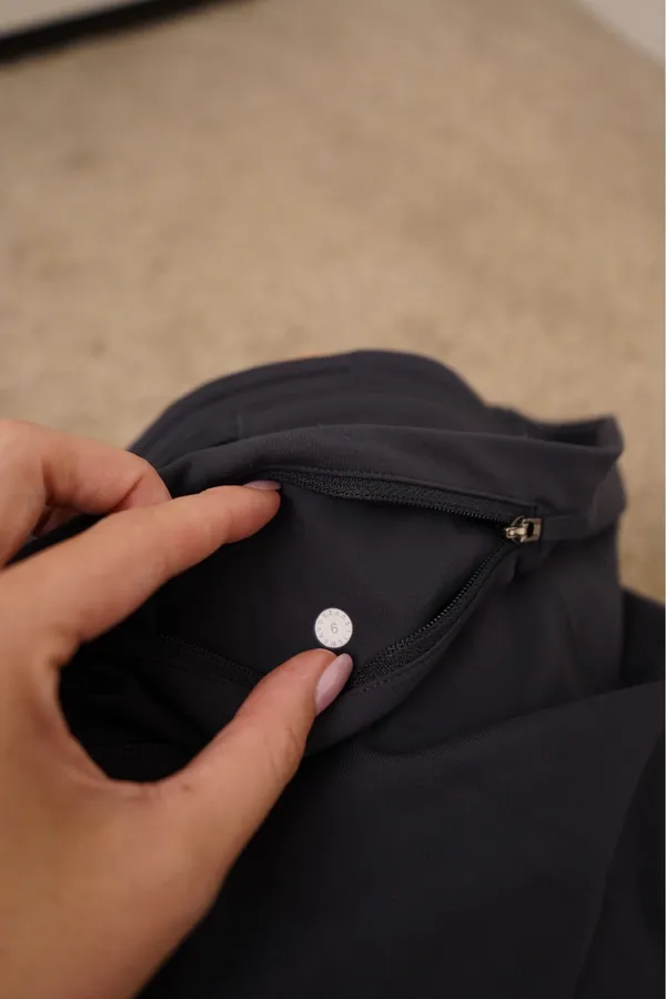 Lululemon Speed Up Tight 28"  - Image 5