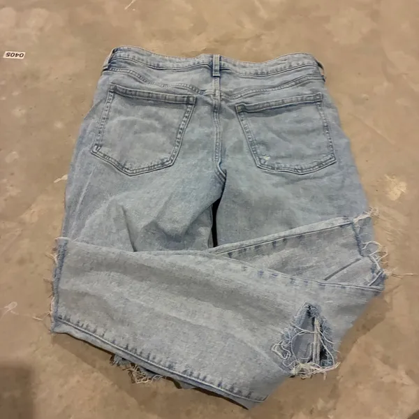 Old Navy Womens O.G. Straight High Rise‎ Light Wash Distressed Jeans Size 14 - Image 7
