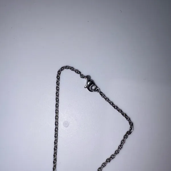 Silver Circular Rhinestone Pendant Necklace - Image 4