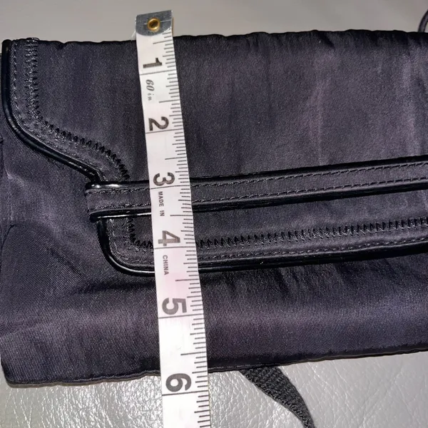 Kipling Crossbody Bag with Signature Metal Monkey Charm - Image 5