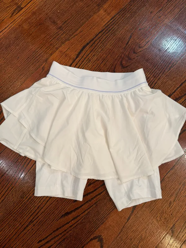 Lululemon Court Rival High Rise Tennis skort Sz 6 - Image 5