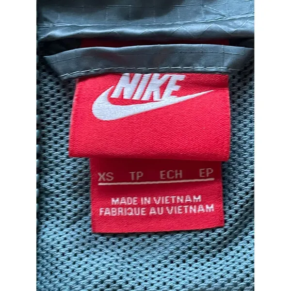 Nike women Lightweight Windbreaker Running hooded Jacket Grey Athletic Zip-Up XS - Image 2