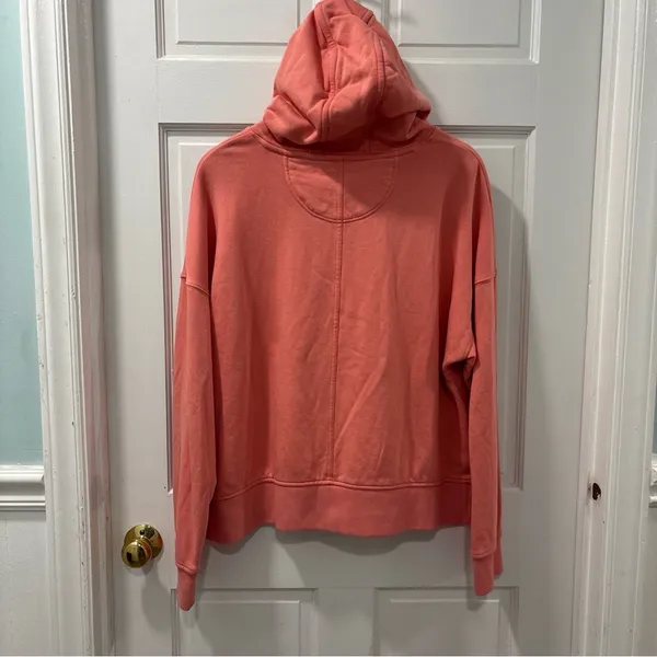 Carhartt Women’s Tencel Fiber Series Loose Fit Hoodie Size L Aged Coral Light - Image 4