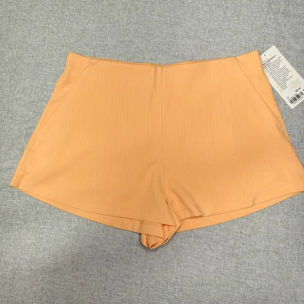 Lululemon Ribbed Softstreme High Rise Shorts Peach Bellini 12 NWT - Image 4