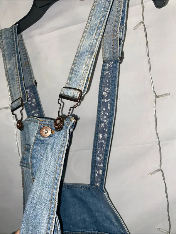 Light Wash Denim Overalls Blue Size 10 - Image 5