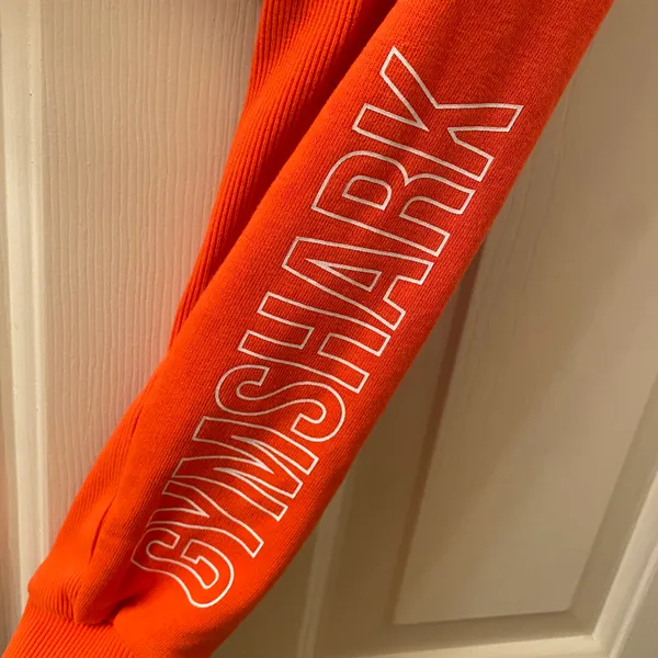 Gymshark Apollo Graphic Long Sleeve Crop Top Size Small Orange - Image 4