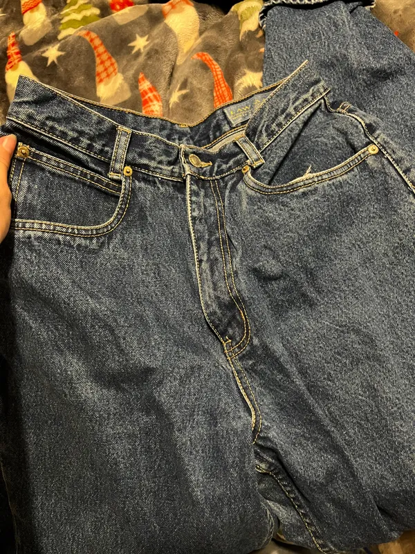 LawMan Vintage High Waisted Jeans - Image 5