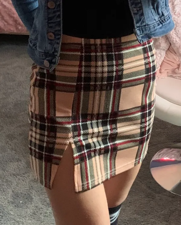 SheIn plaid beige bodycon skirt - Image 6