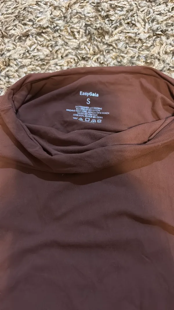 Comfy long sleeve Top Amazon - Image 3