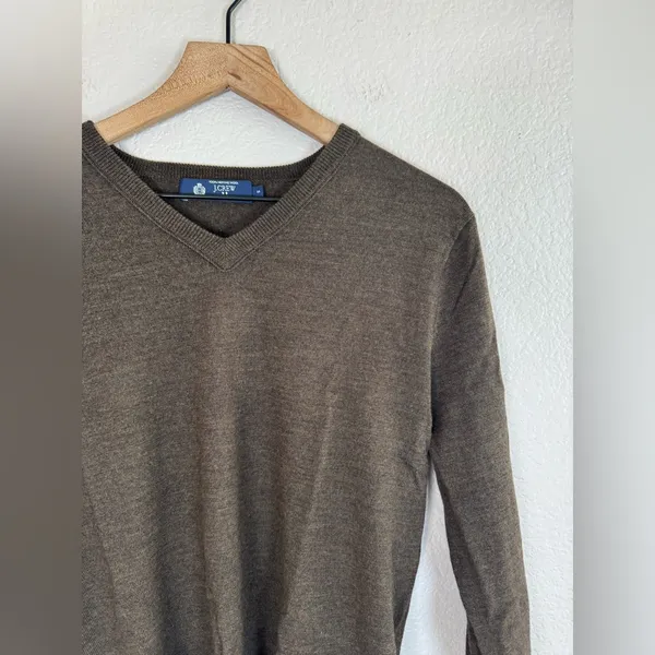 J. Crew Vintage Women’s Merino Wool Brown V Neck Sweater size Small $118 - Image 4