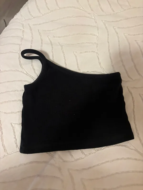 Black One Shoulder Crop - Image 3