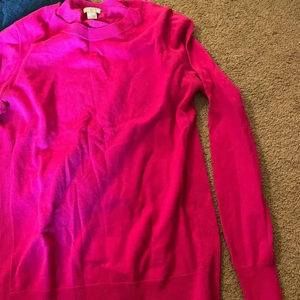 J‎ crew pink sweater M - Image 3