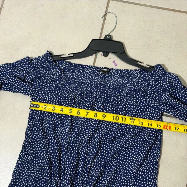 Express Women Navy Blue‎ Polka Dot Top Blouse Off Shoulder size S - Image 7
