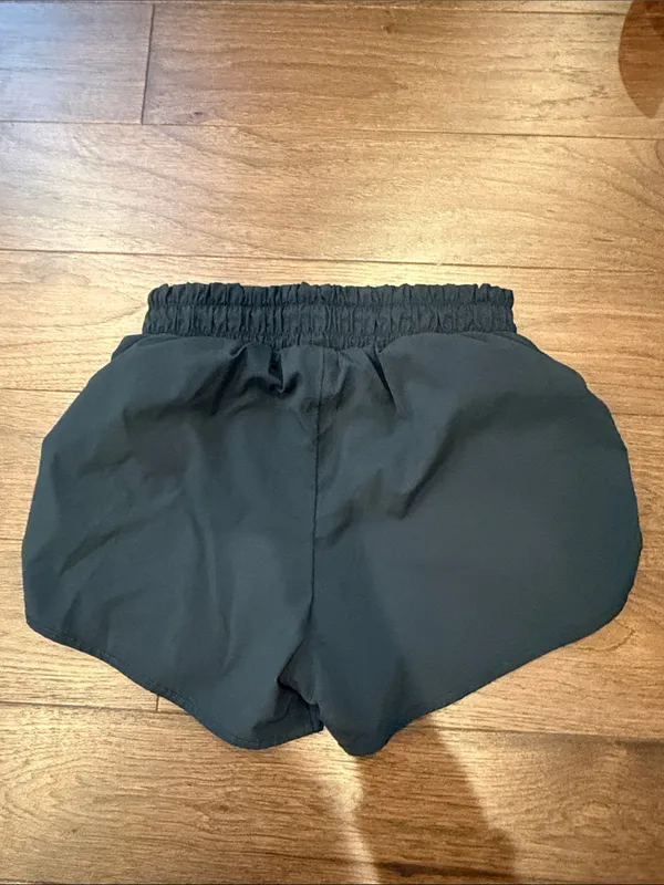 Marika Black Smocked Waist Athletic Shorts Size Small - C72-026 - Image 5