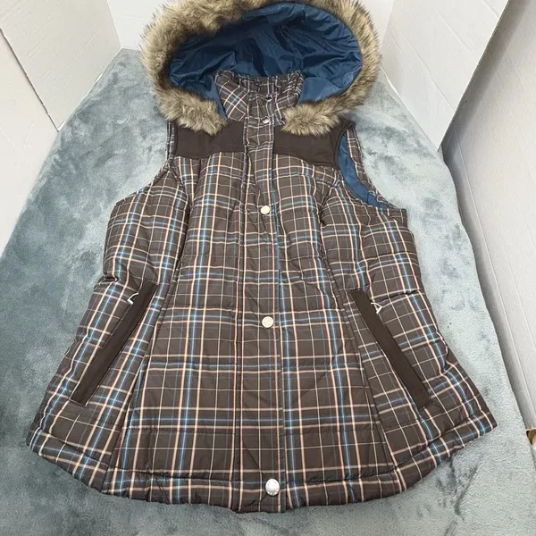 Ariat Brown Teal Plaid Faux Fur Trim Removable Hood Puffer Equestrian Vest M - Image 9