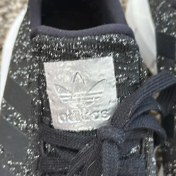 Adidas Monochrome Knit Sneakers - Image 4
