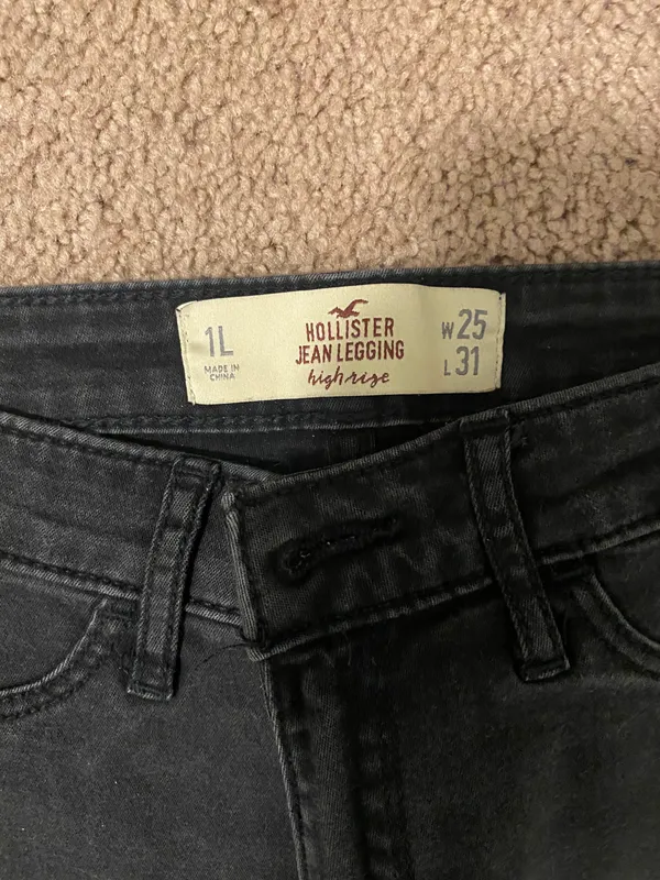 Hollister Jean Leggings - Image 3