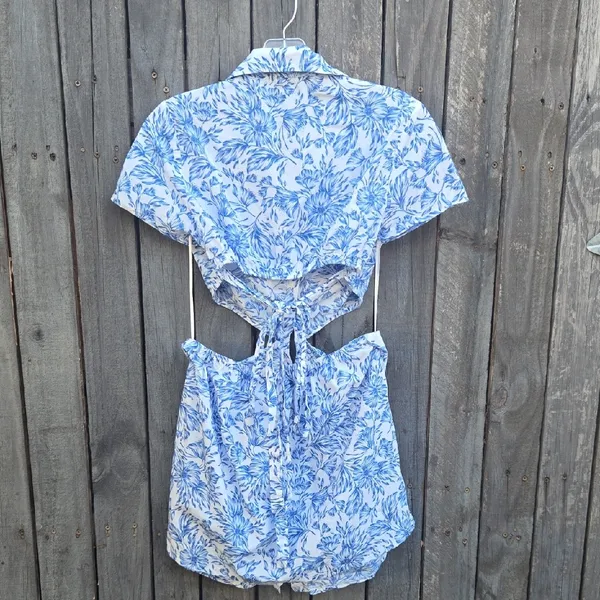 Olivaceous Blue and White Floral Mini Dress Size M - Image 5