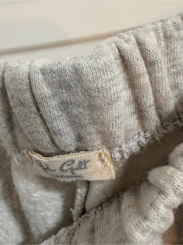 Brandy Melville Light Gray Sweatpants with Elastic Waist - Image 2