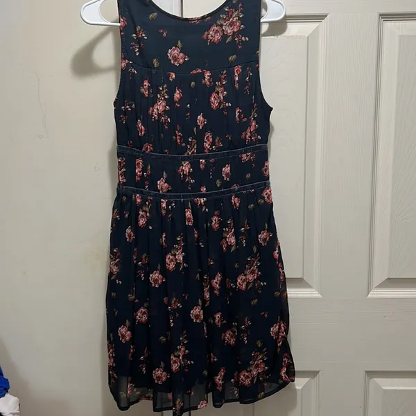 Abercrombie fun floral sundress. Small. - Image 5