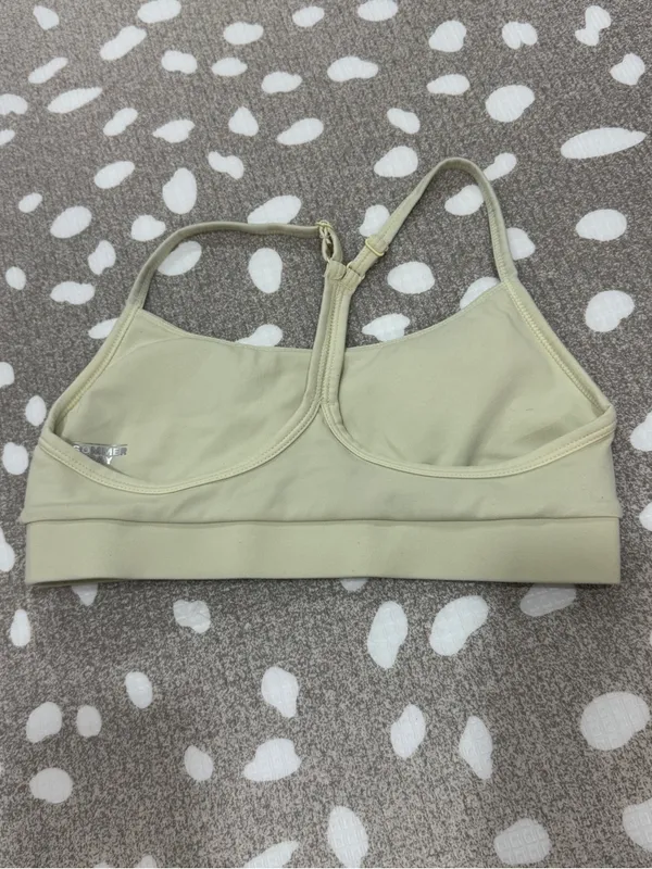 Sommer Ray sports bra butter yellow workout top crop racerback adjustable - Image 4