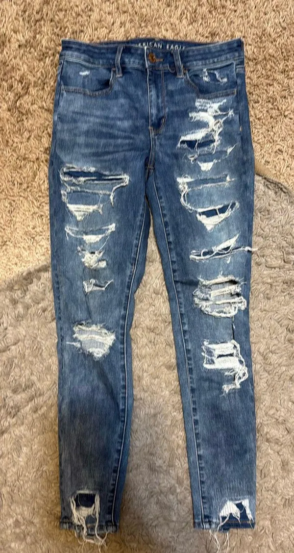 American Eagle Jeans - Image 2