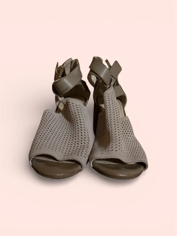 Marc fisher Gabie heeled sandals 7.5 - Image 4