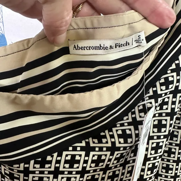 Abercrombie & Fitch One-Shoulder Black and Cream Dress NWT - Image 2