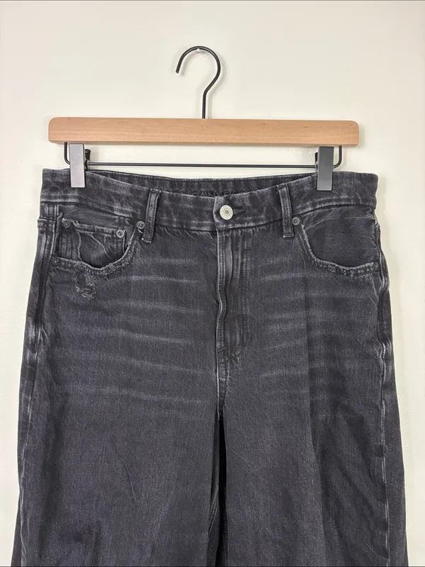 American Eagle Strigid Curvy Baggy Straight Jeans Women’s Size 8 Black Denim - Image 3