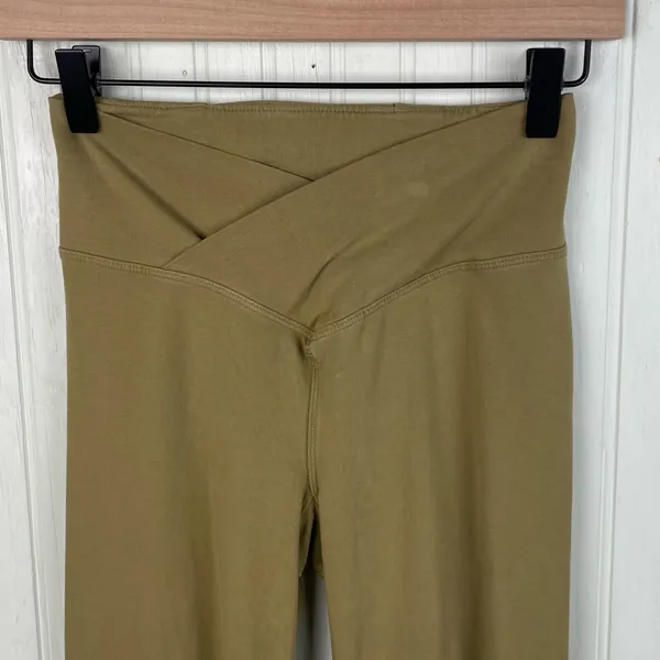 Victoria's Secret PINK Crossover Flare Legging Size XS Olive Green Y2K Yoga Pant - Image 3