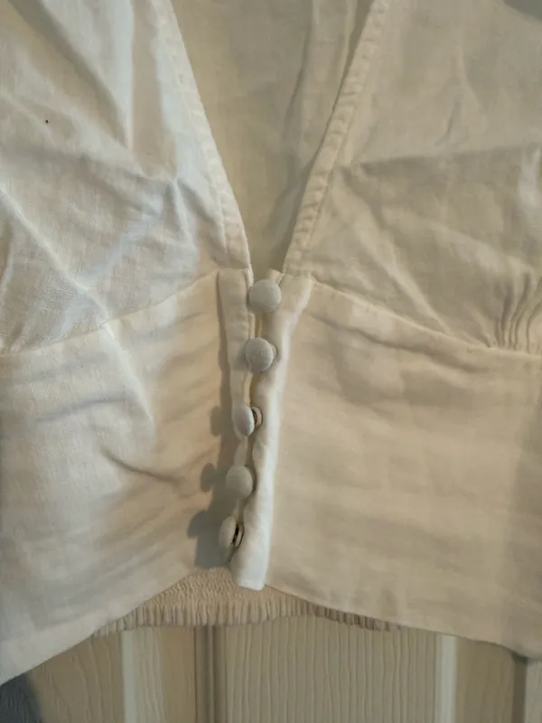 White Linen Aerie Top - Image 5