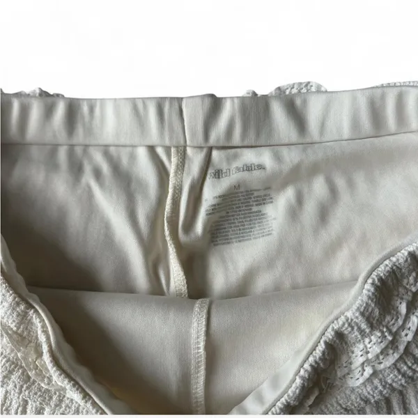 Wild Fable cream colored ruffle bloomer shorts - Image 3