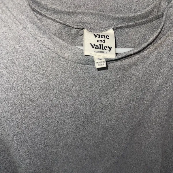 NWT Gray Two-Piece Lounge or Pajama Set by Vine & Valley Essentials Sz 3X/Medium - Image 4