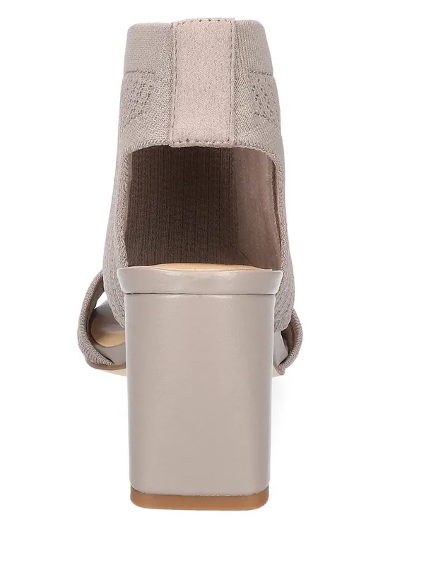 Bella Vita Women's Mira Slip-On Sandals Size 10M - Image 3