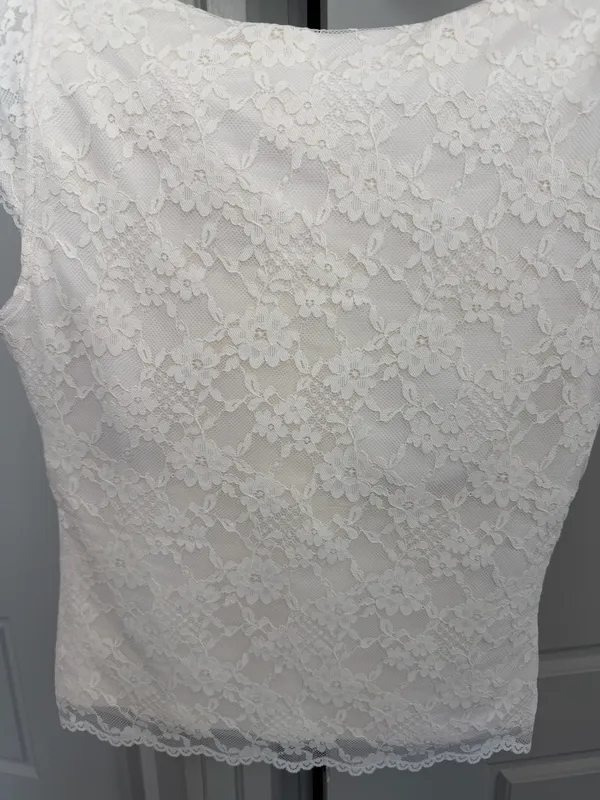 Abercrombie & Fitch Bra-Free Short Sleeve Lace Reversible Top - Image 4