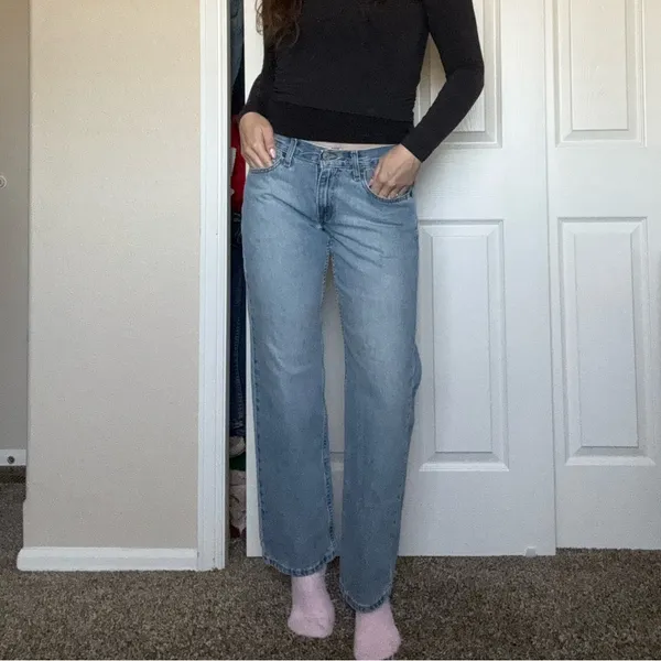 Vintage 522 Levi's‎ Low Rise Loose Fit Jeans Sz 4 Light Wash Dad Jeans - Image 2