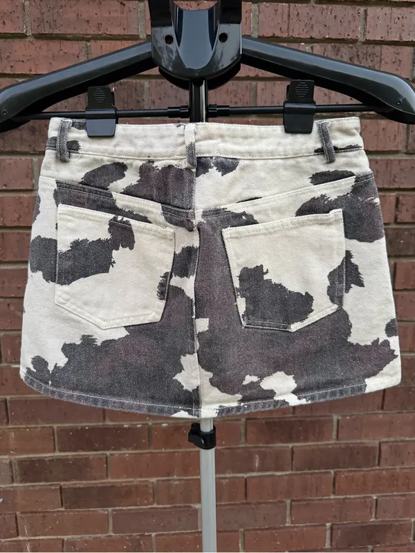 Le Lis Cow Print Denim Mini Skirt Western Country Concert Outfit XS Off White - Image 2