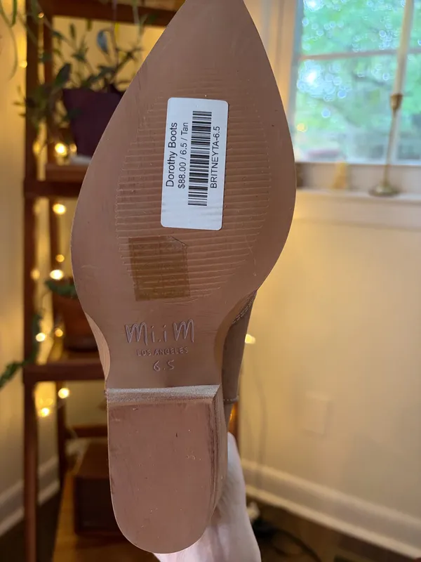 Vestique cowgirl boots - Image 3