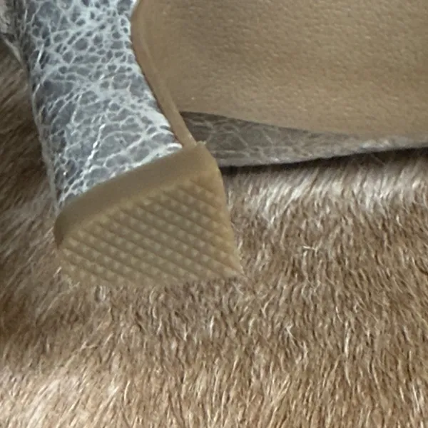 DV by Dolce Vita Gradie Kitten Heel Silver Boots‎ Size 5 B45 - Image 11