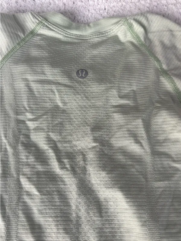 Lululemon Swiftly Tech Short Sleeve Shirt - Image 2