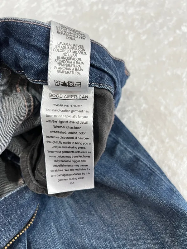 Good American Legs Crop Jeans Blue Denim Size 4/27 Stretchy 93% Cotton - Image 7