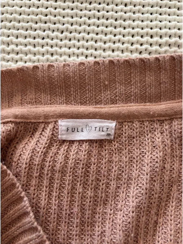 Full Tilt pink cropped sweater. Women’s M - Image 3