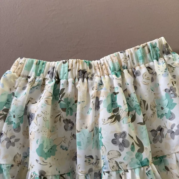 Floral Tiered Midi Skirt Multiple Size XS - Image 3