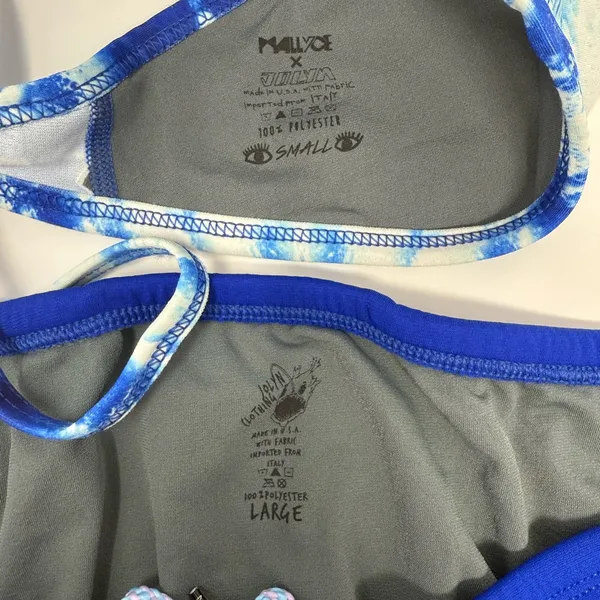 Jolyn X Mallyce Matching Bikini Set Top Small, Bottom Large - Image 4