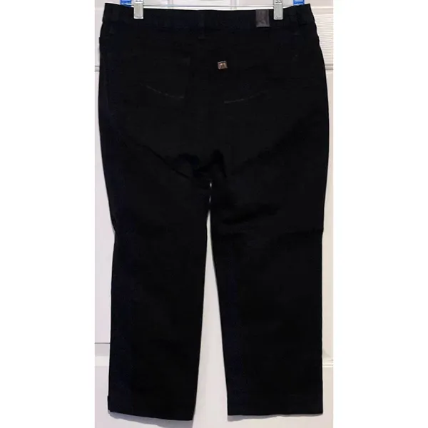 Aura From the Women at Wrangler Short Rise Black Jean‎ Capris Size 10P Avg - Image 2