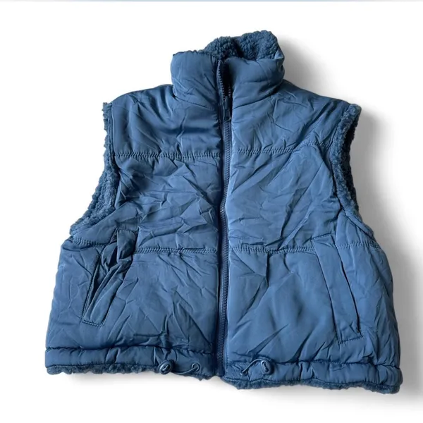 Dry Goods Blue Reversible Sherpa Vest - Image 6