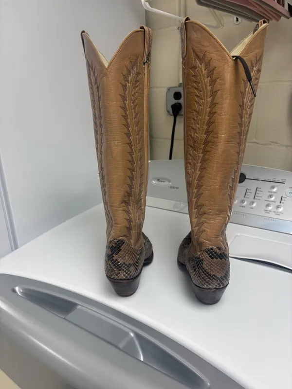 Larry Mahan Python Boots Multiple Size 8.5 - Image 2