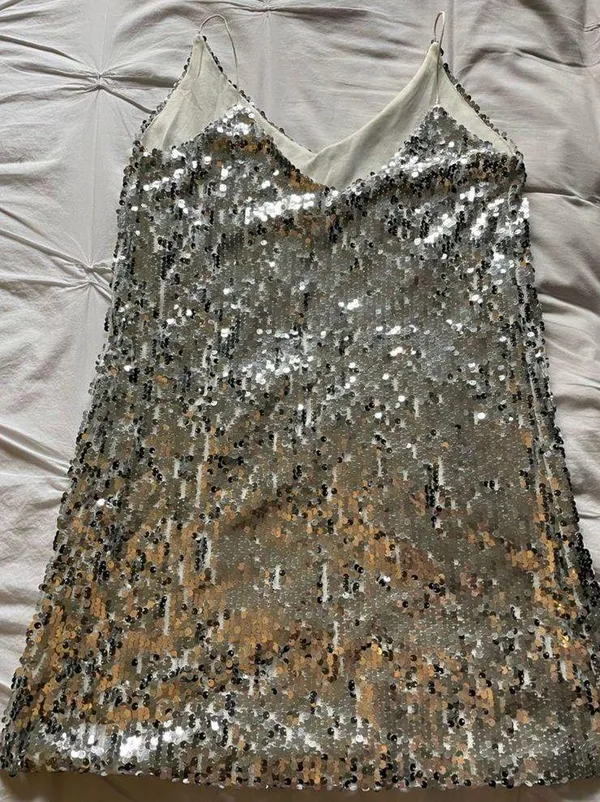 ⚠️SOLD⚠️Sequin dress Silver Size XS - Image 3