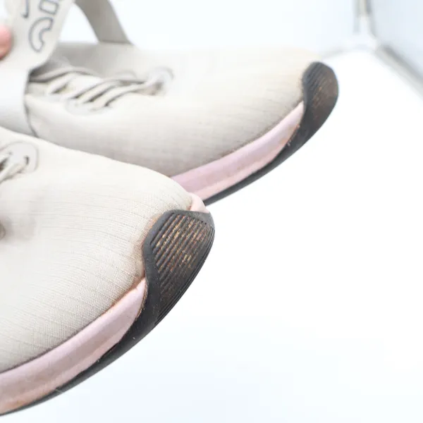 Nike Air Max Bella TR 5 Training Shoes Grey Pink Yellow Size 12 - Image 5