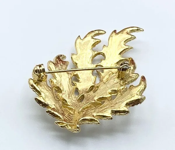 Unsigned Gold Leaf Brooch Pin - Image 3